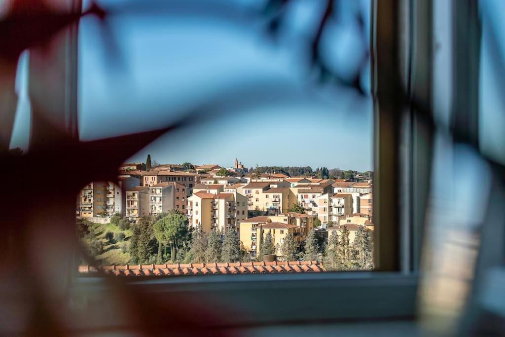 Appartamento Sterlizia-Loft Elegante-In Centro A Piedi Siena Esterno foto